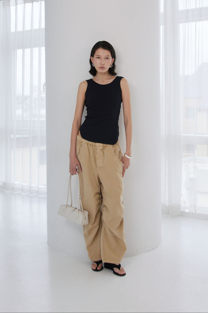 Collagen Ribbed Scoop-Neck Tank Top