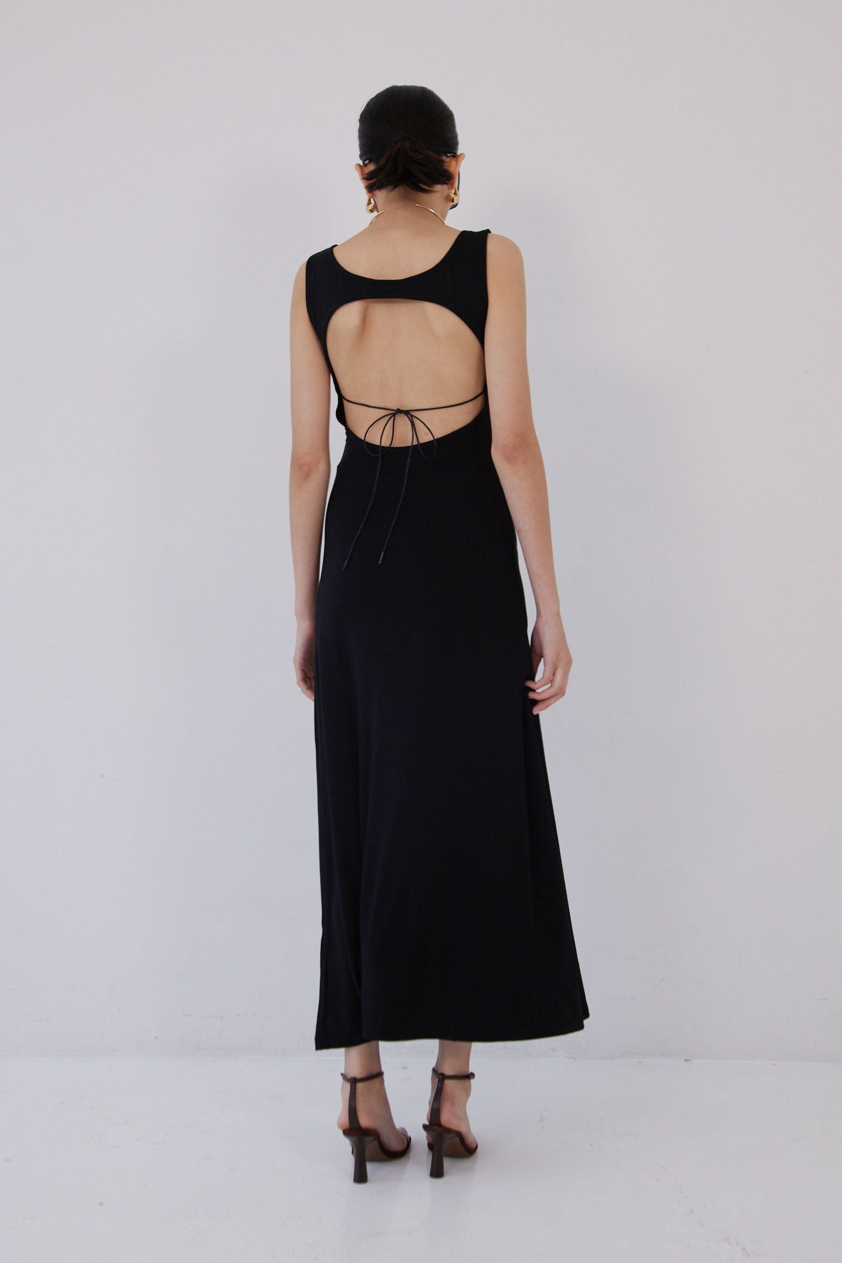 Dresses – determ;