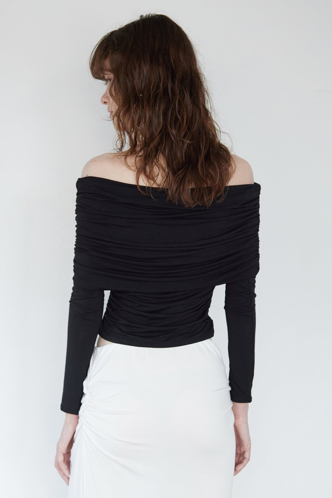 Collagen Gathered Off-Shoulder L/S Top