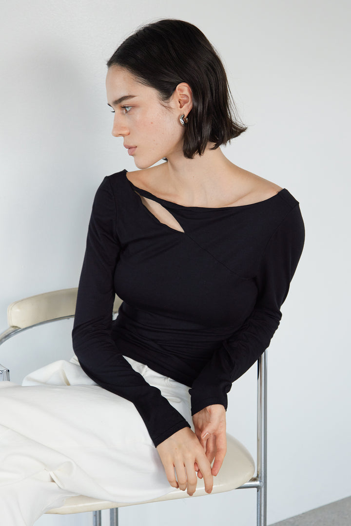 Collagen Cut-Out L/S Top