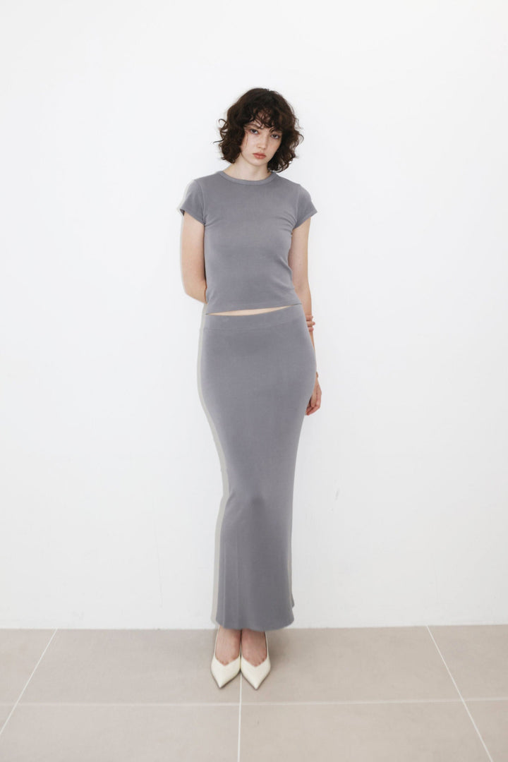 Collagen Ribbed Maxi Skirt