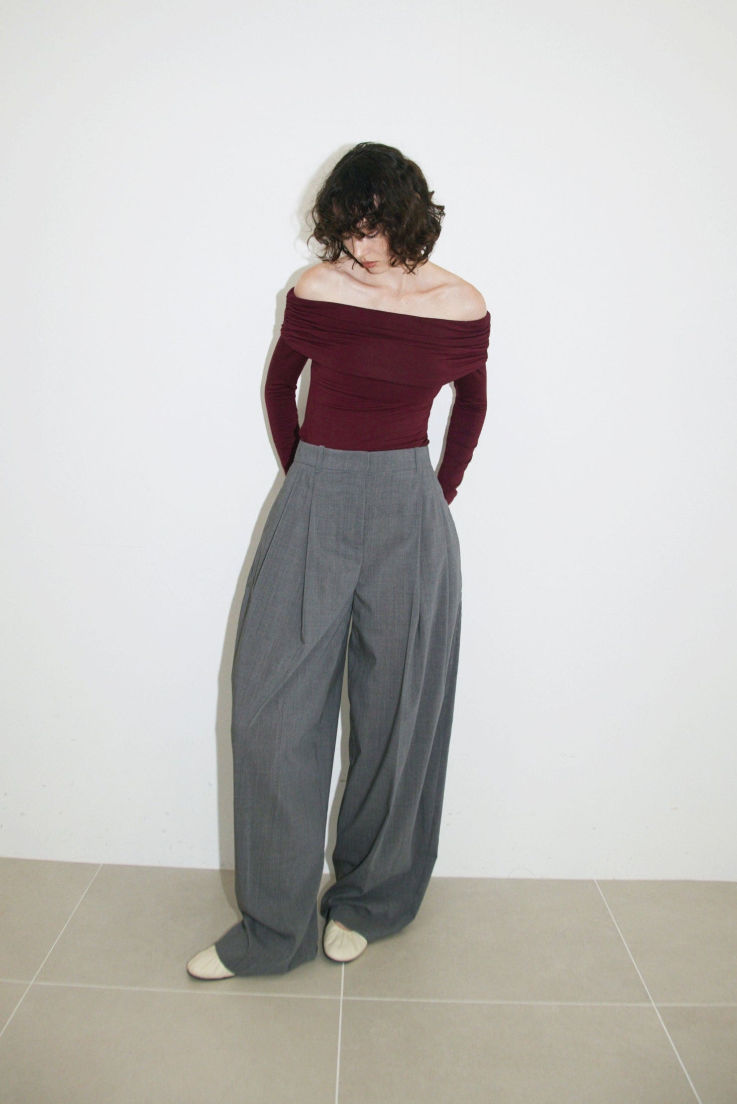 Collagen Off-Shoulder Top – determ;