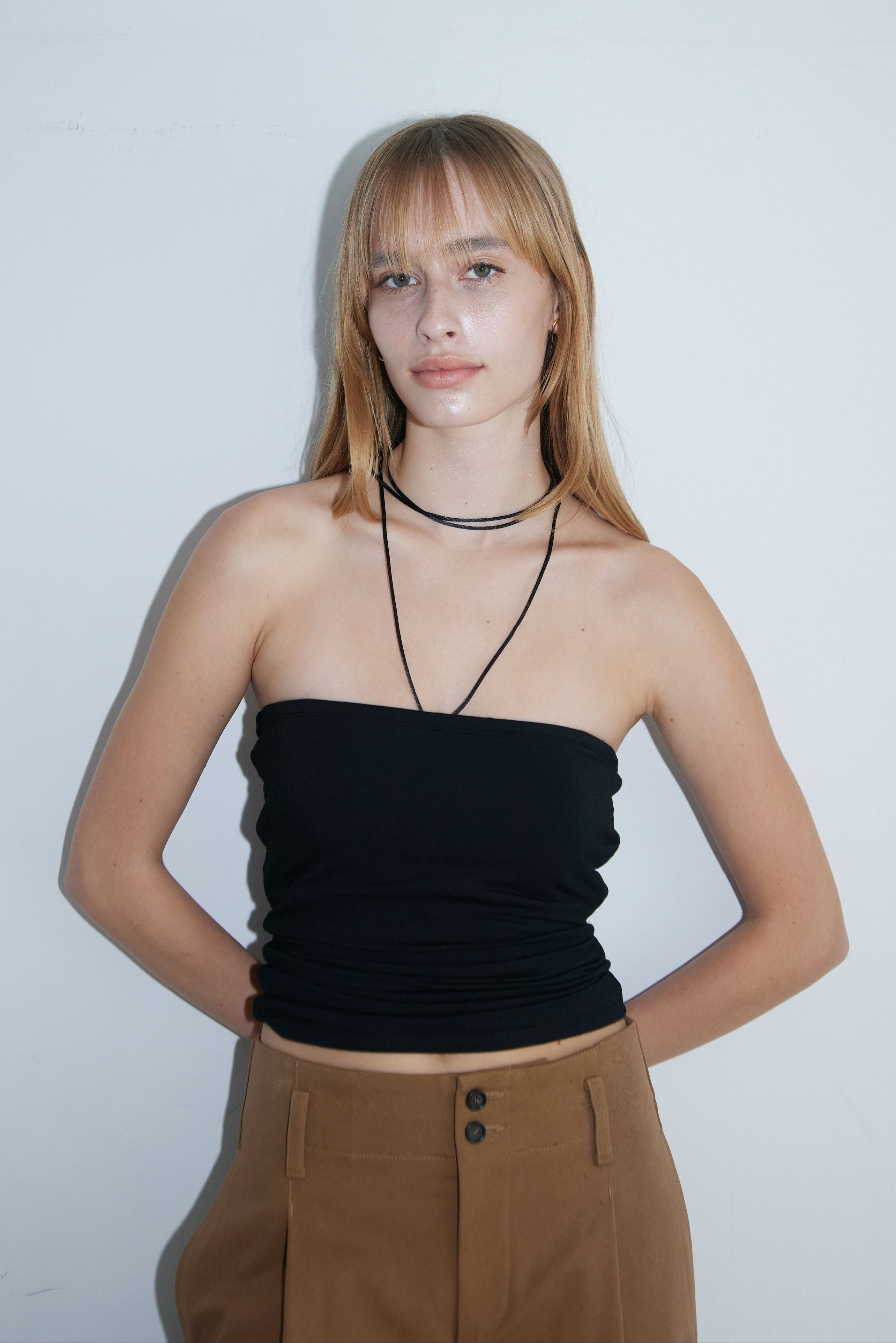 Collagen Multi-way Cami – determ;