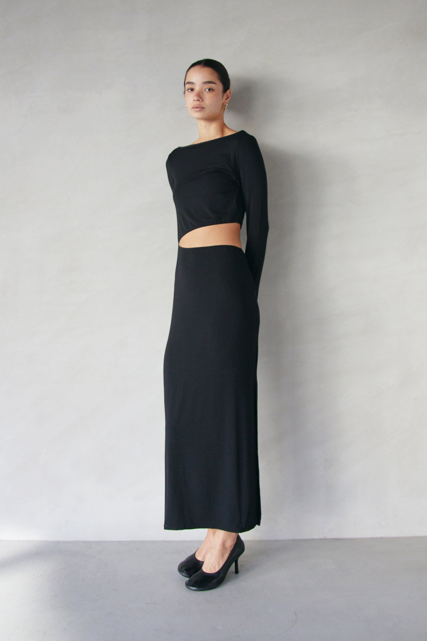 Collagen Piping Detail Open-Back Dress – determ;