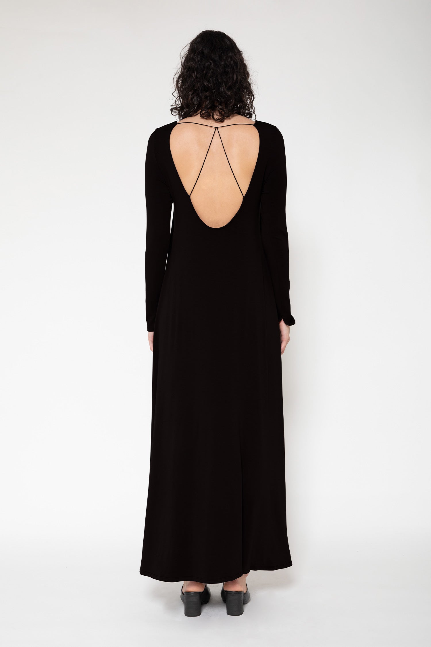 Dresses – determ;