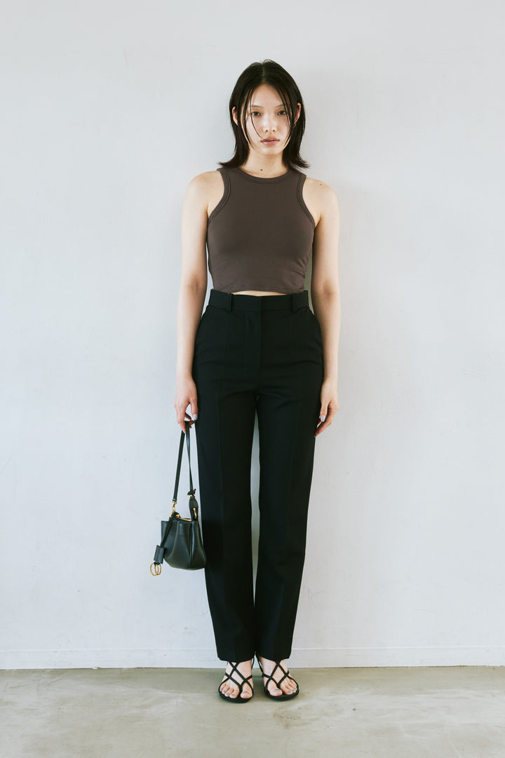 Collagen Cropped Tank with Cups
