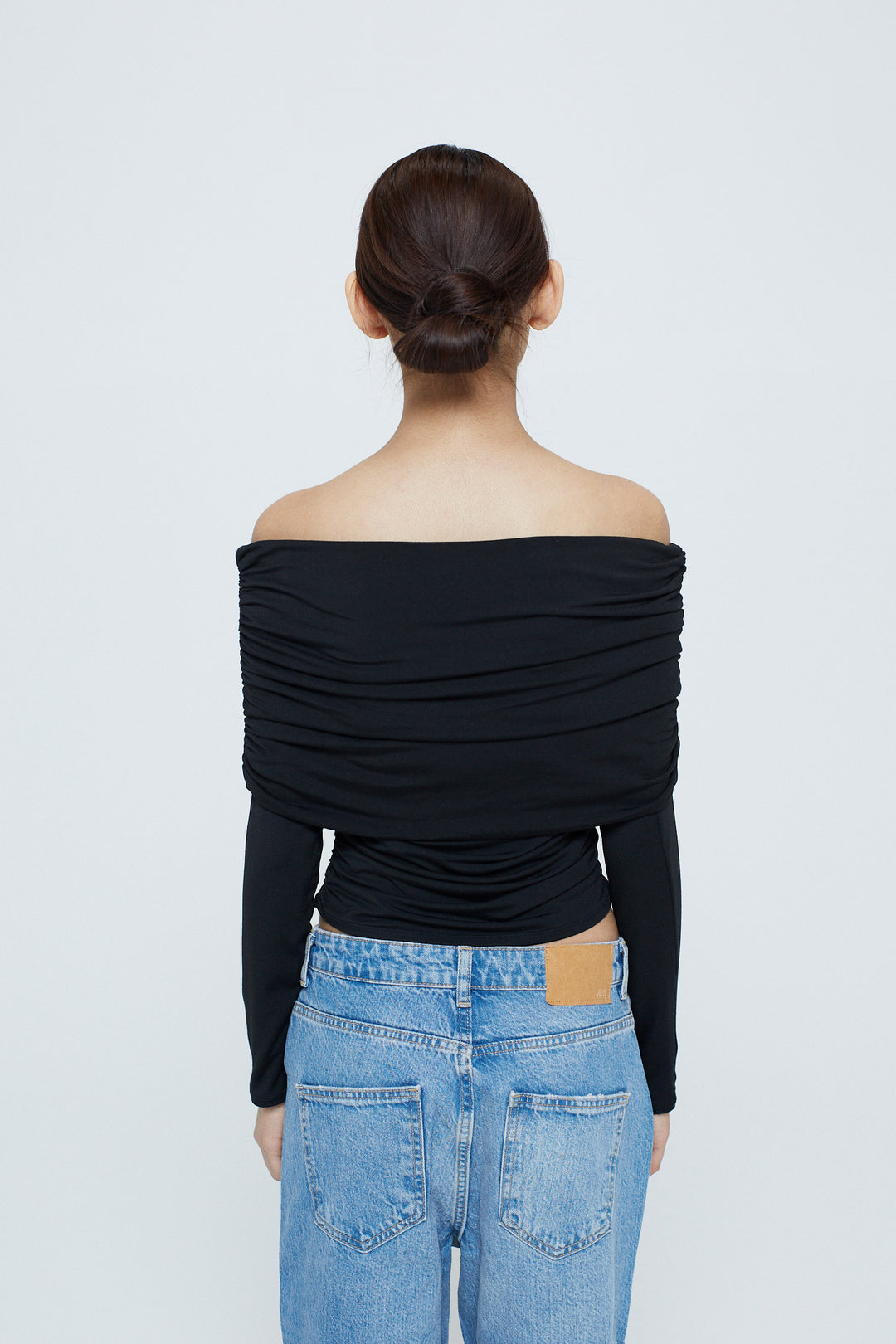 Collagen Gathered Off-Shoulder L/S Top