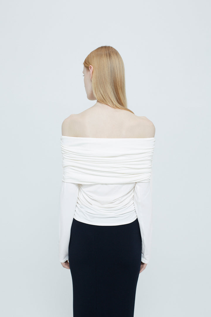 Collagen Gathered Off-Shoulder L/S Top