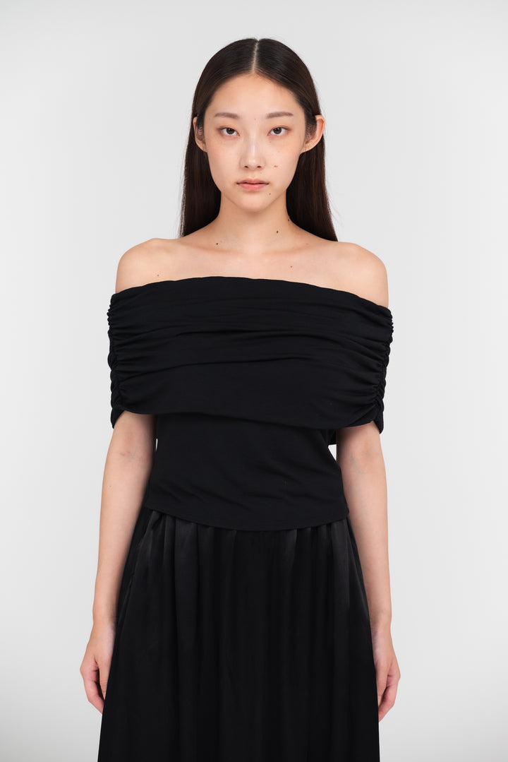 Collagen Gathered Off-Shoulder Top