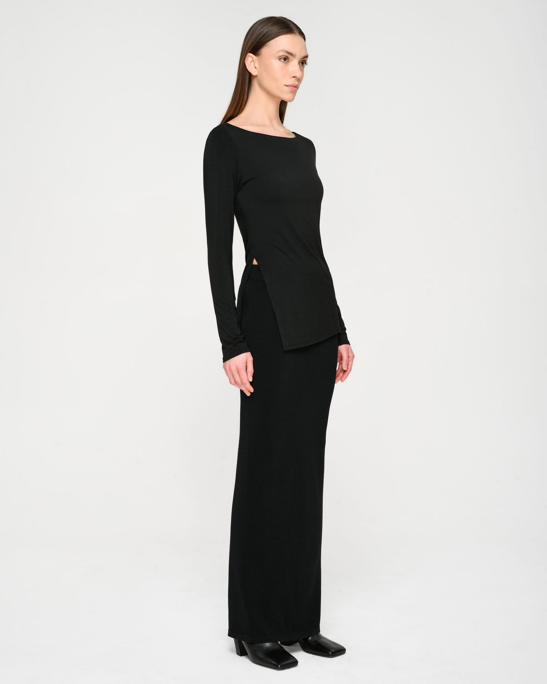 Collagen Side-Slit Long-Sleeve Top