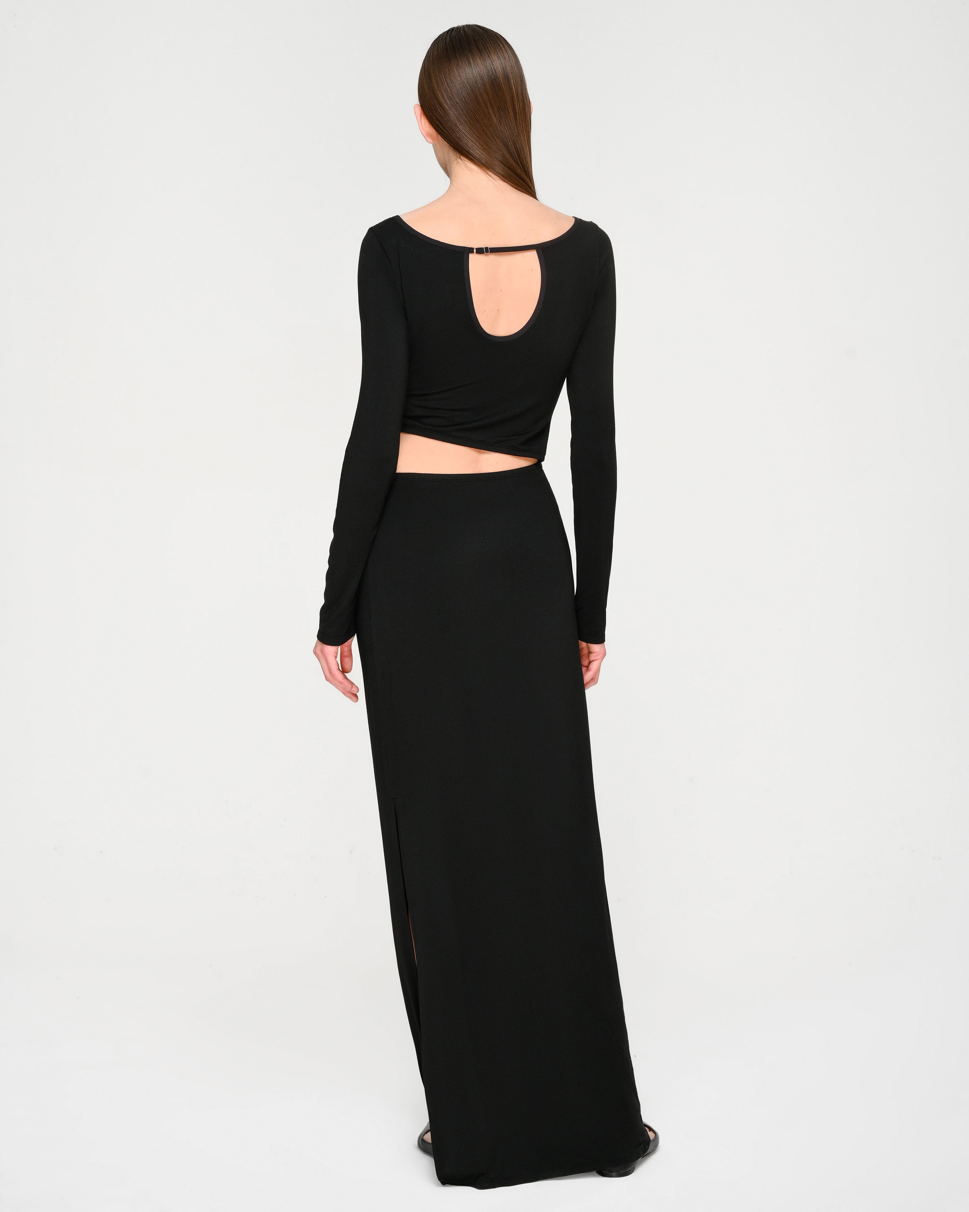 Collagen Piping Detail Open-Back Dress – determ;