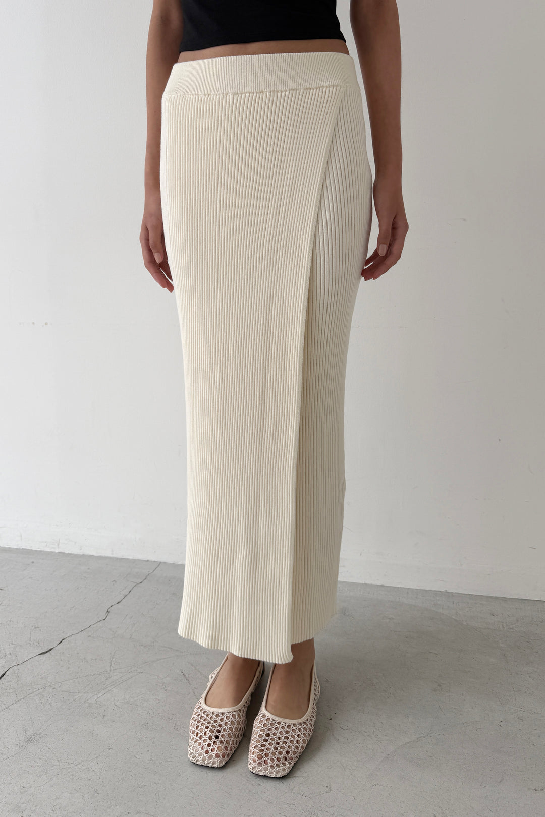 Bamboo Knit Slit Skirt