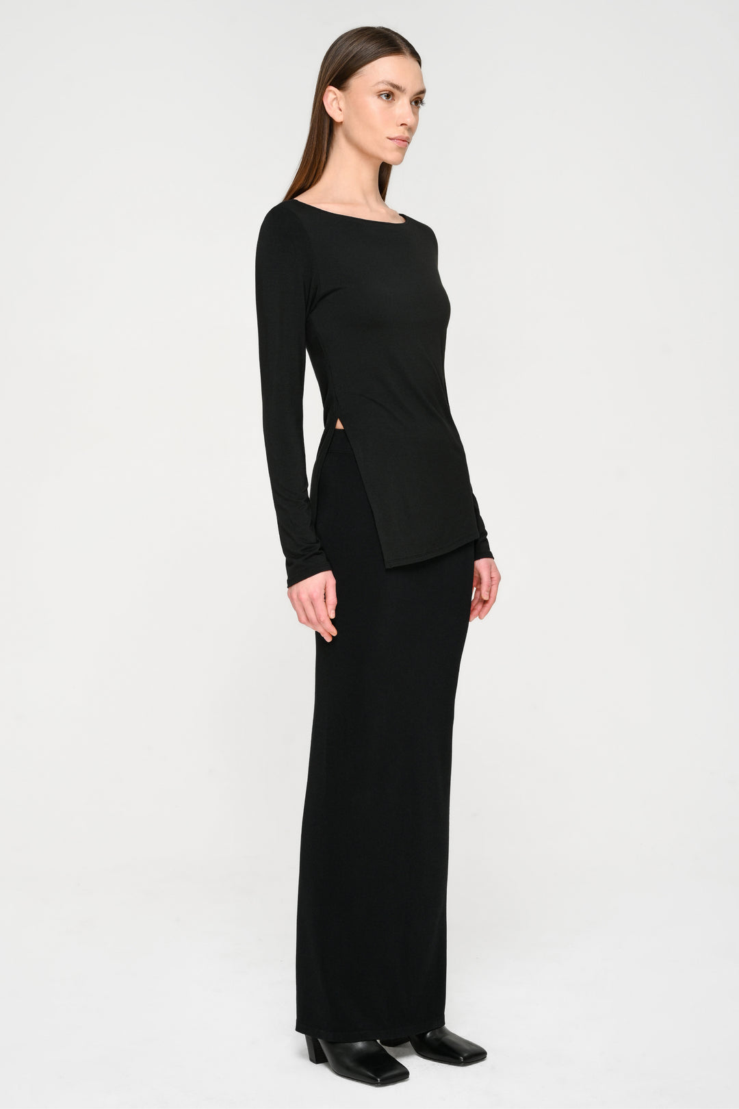 Collagen Ribbed Maxi Skirt