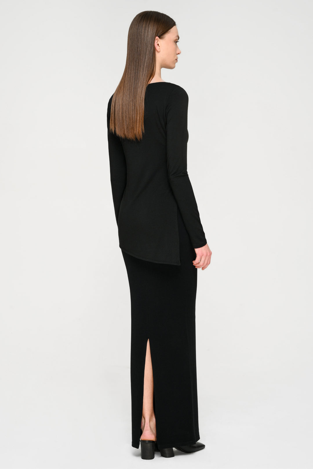 Collagen Ribbed Maxi Skirt